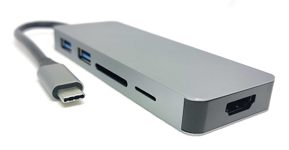 File:USB-C Hubb 5 portar.jpg